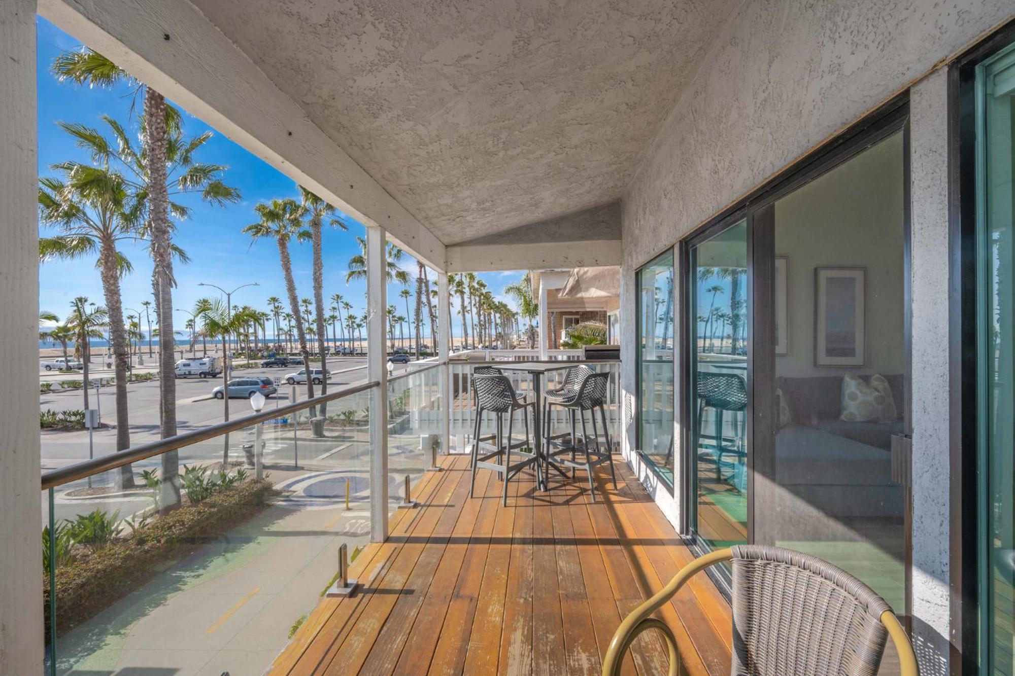 5 Bedroom Duplex With Patio & Balcony Walk To Pier Newport Beach Exterior photo